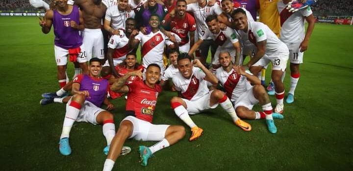  Fifa sanciona a selección peruana