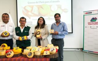 Un total de 16 plantas productoras de quesos que ocuparon los tres primeros lugares en los concursos macrorregionales
