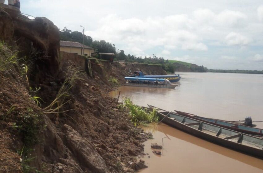  Río Amazonas afectaría transporte fluvial debido al descenso de nivel de agua