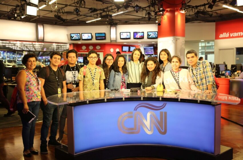 Un equipo de periodistas de la cadena CNN capacitó a 21 estudiantes de la Facultad de Comunicaciones de la UPN.