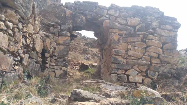  Pasco: Ministerio de Cultura realiza limpieza en sitios arqueológicos de la región