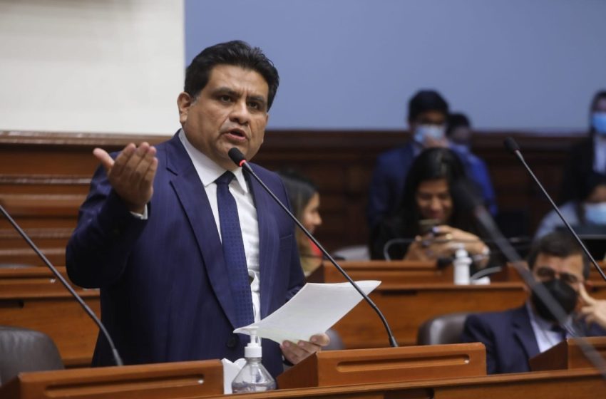  Congresista Juan Burgos exige a Dina Boluarte se declare en emergencia a Pataz ante ola criminal