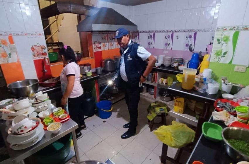  Municipalidad de Trujillo sancionó a conocidos restaurantes «La Ramadita» y «Ricos Caldos Maranatha» por insalubres 