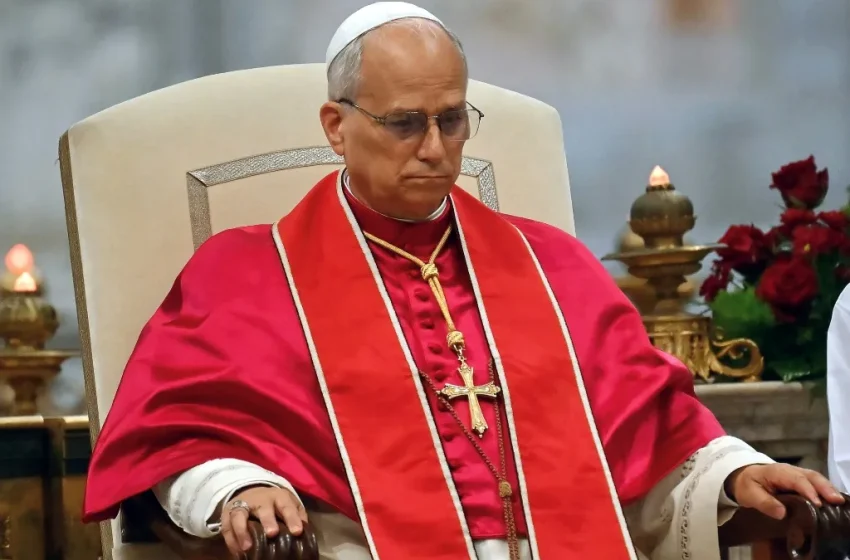  Papa León aparta del clero a diácono italiano sentenciado por pederastia