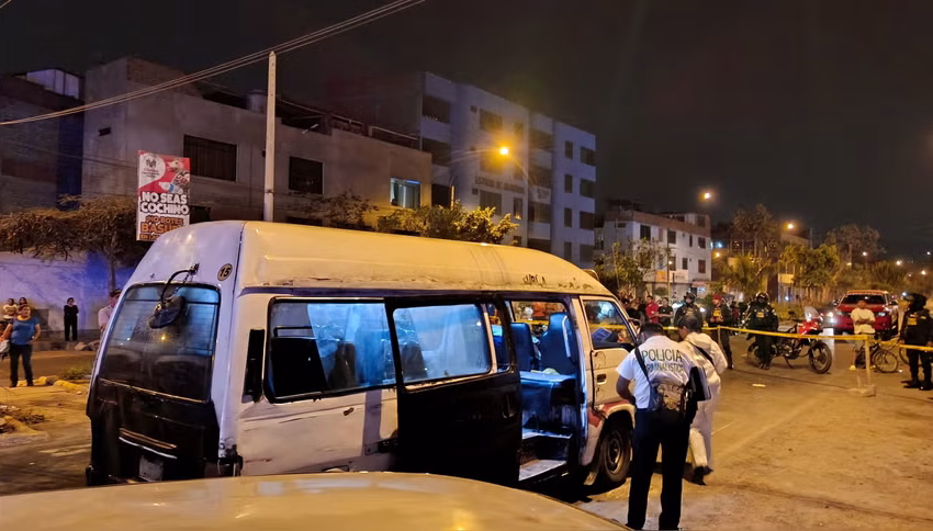  Comas: Policía de civil abate a delincuente tras asesinato de chofer de combi