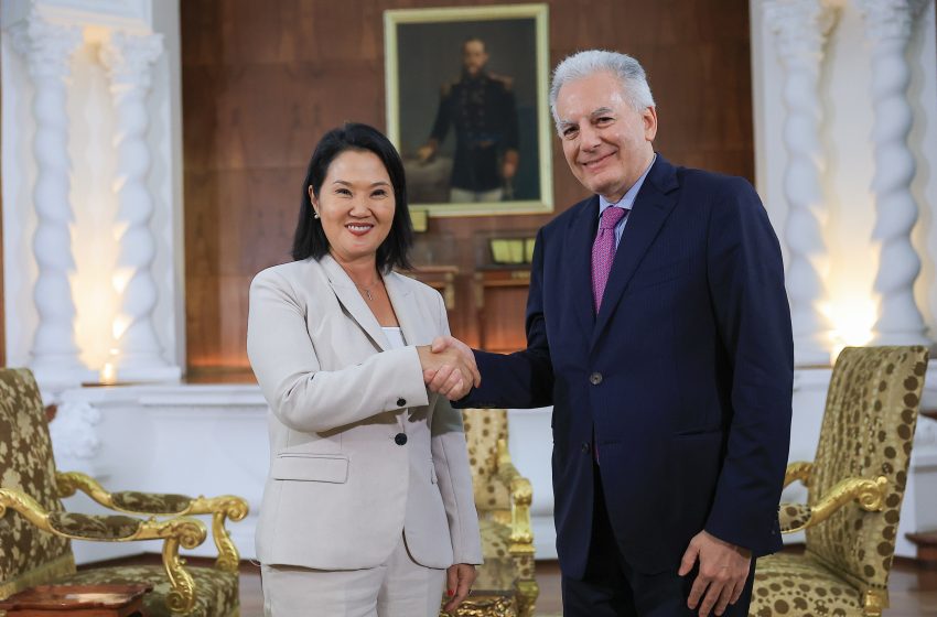  Álvaro Vargas Llosa es oficializado como embajador del Perú en Estados Unidos