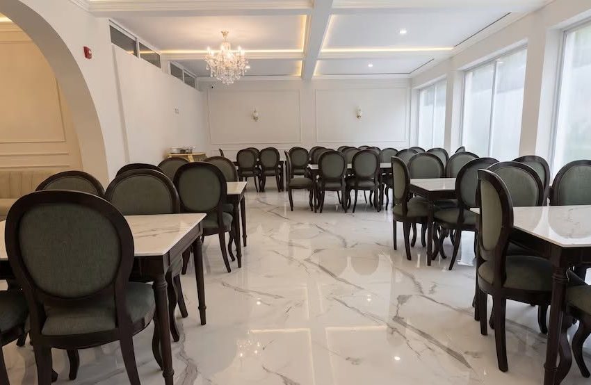  Congreso gasta casi S/3 millones en remodelar comedores con muebles de estilo Luis XV
